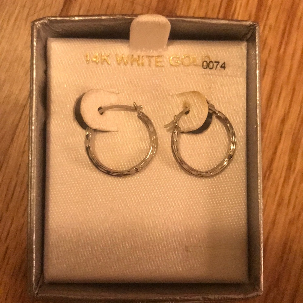 🌸Sterling silver/white gold hoops bundle